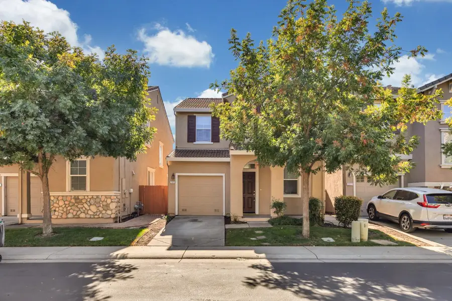 2373 Coffeeberry Road, West Sacramento, CA 95691 - Image #2