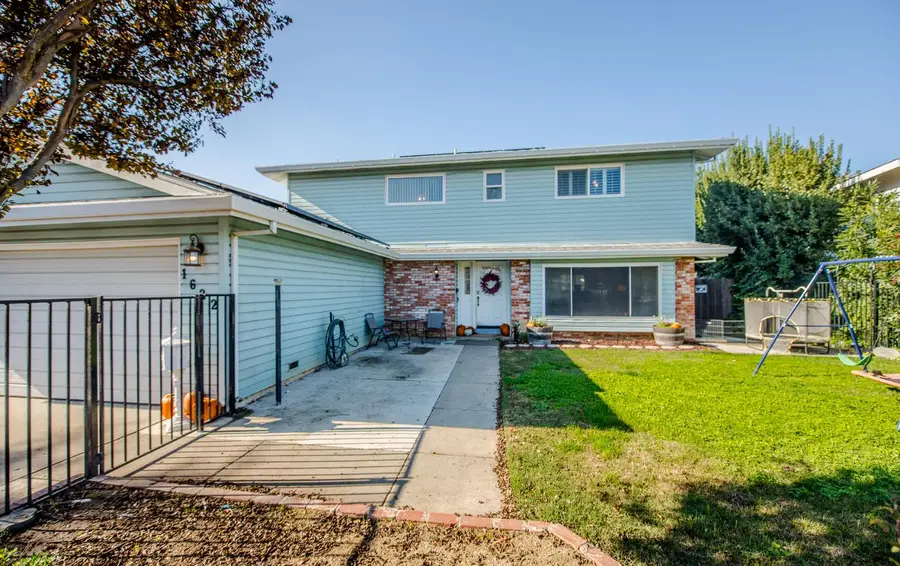 1622 Carnelian Court, Woodland, CA 95695 - Image #2