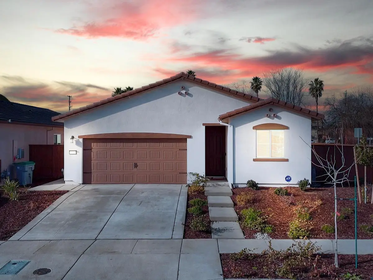 1720 E Bullock, Woodland, CA 95776 - #1