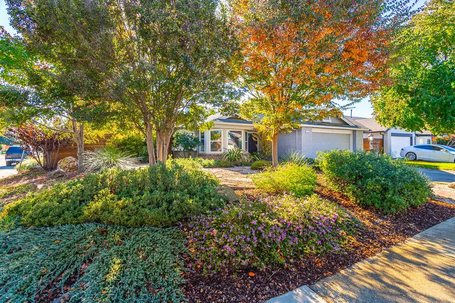 1830 Pebblewood Drive, Sacramento, CA 95833 - Image #2