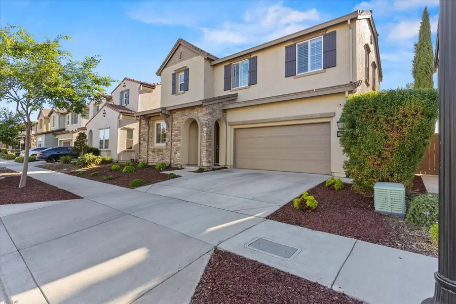 4127 Hydo Lake Way, Sacramento, CA 95834 - Image #3