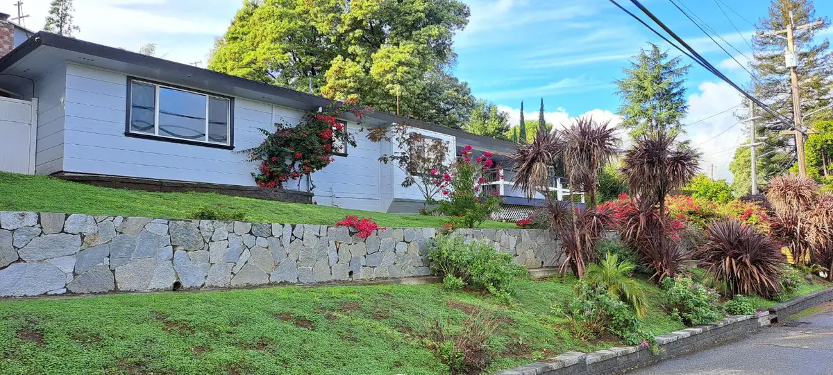 8019 Sterling Drive, Oakland, CA 94605 - Image #1