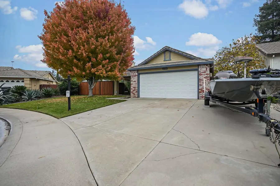 6130 Mcdevitt Drive, Riverbank, CA 95367 - Image #2