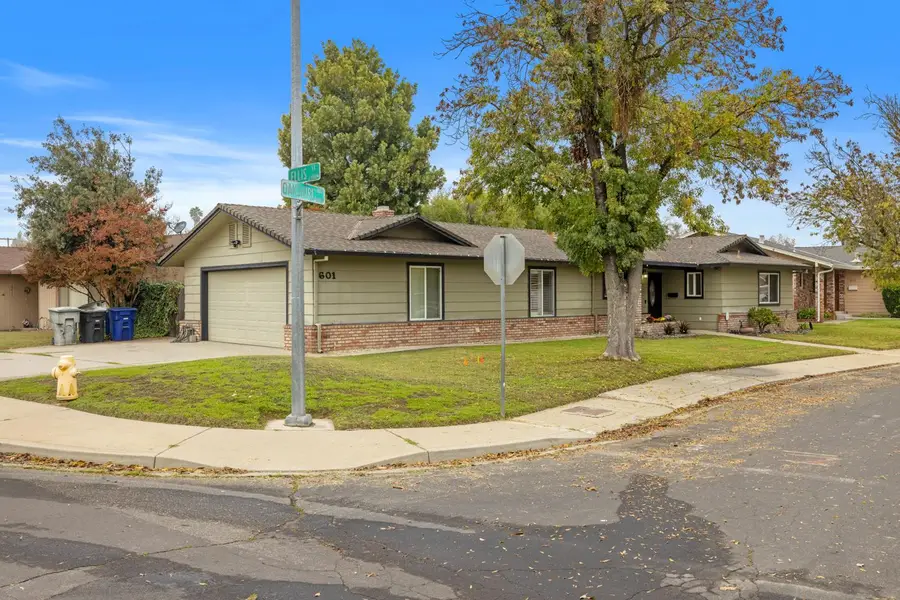 601 Oakshire Avenue, Modesto, CA 95354 - Image #3