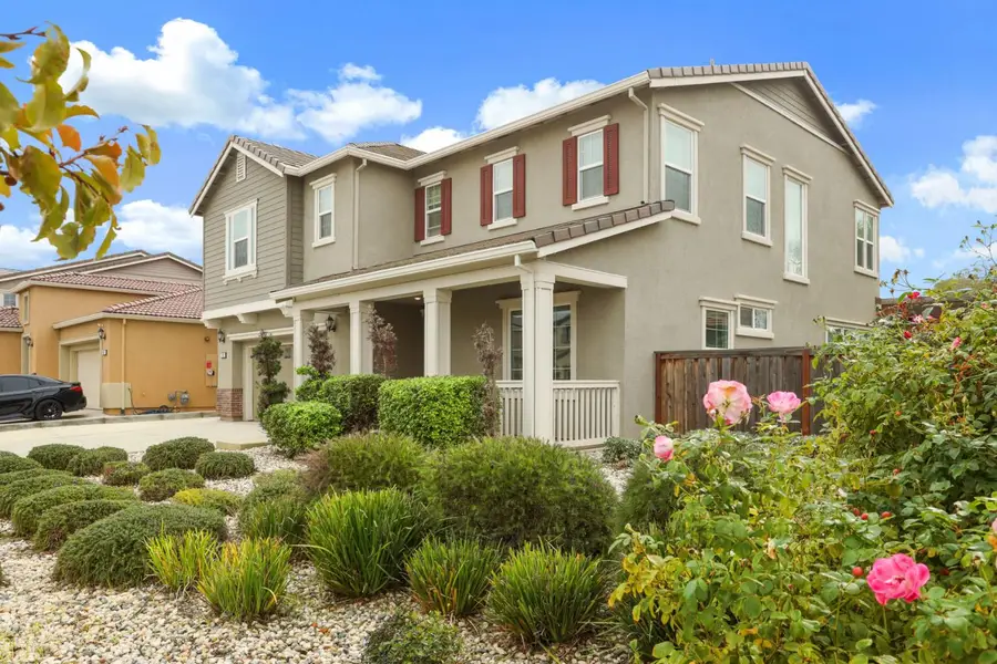 1702 N Ivy Lane, Tracy, CA 95376 - Image #2