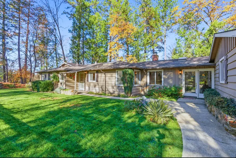 945 Acacia Drive, Meadow Vista, CA 95722 - Image #2