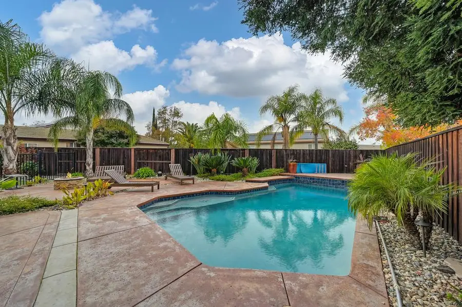 6471 Wisp Court, Rocklin, CA 95765 - Image #2