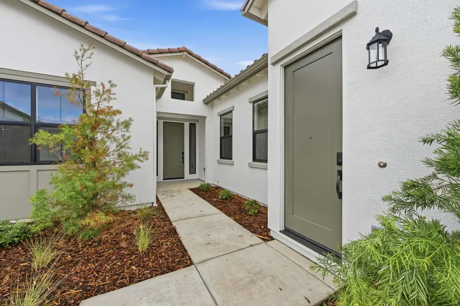 4881 Hidden Crossing Circle, Granite Bay, CA 95746 - Image #3