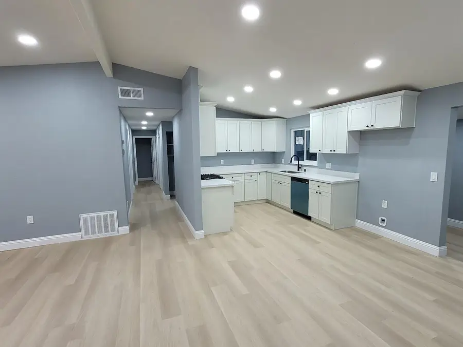 6568 Juneau Way, North Highlands, CA 95660 - Image #2