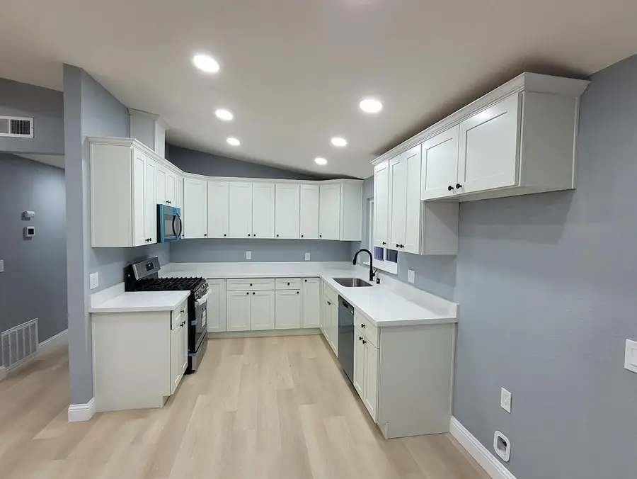 6568 Juneau Way, North Highlands, CA 95660 - Image #3