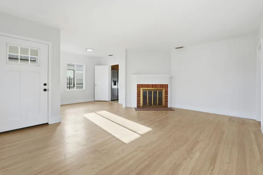 1130 Janey Way, Sacramento, CA 95819 - Image #3