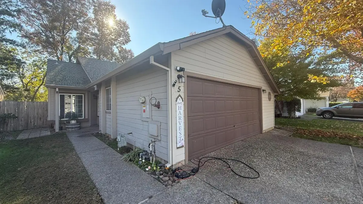 5 Glenshire Lane, Chico, CA 95973 - Image #1