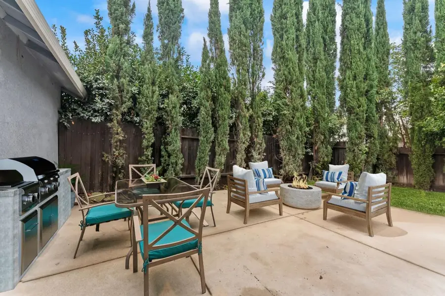 7325 Southern Pine Lane, Sacramento, CA 95842 - Image #3