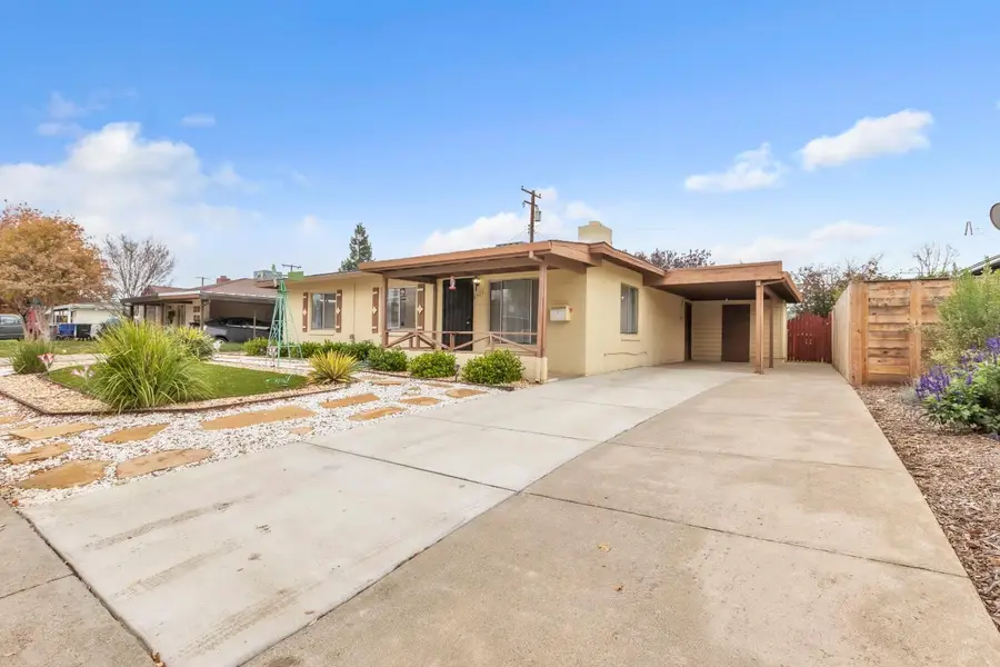 4925 Cabrillo Way, Sacramento, CA 95820 - Image #3