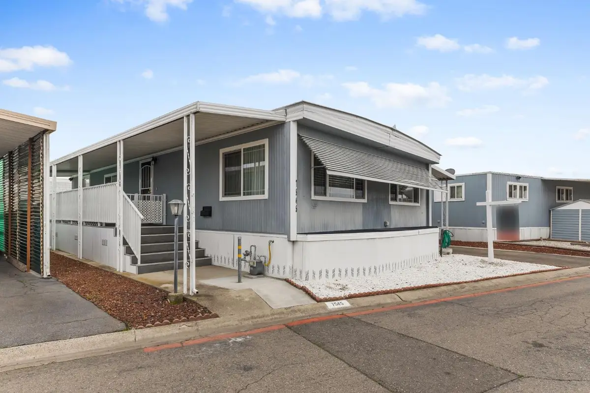 7545 Huckleberry Lane #64, Sacramento, CA 95828 - Image #1