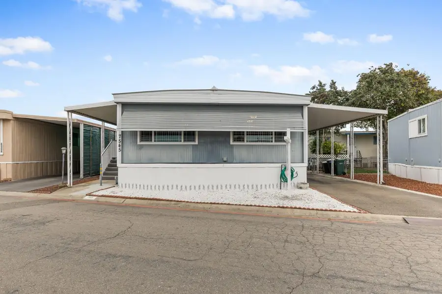 7545 Huckleberry Lane #64, Sacramento, CA 95828 - Image #2