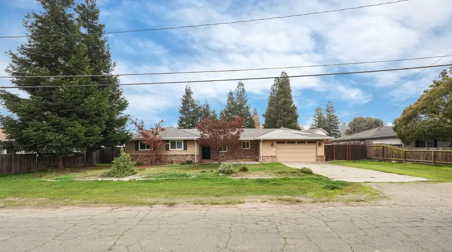 712 Peach Street, Lodi, CA 95242 - Image #2