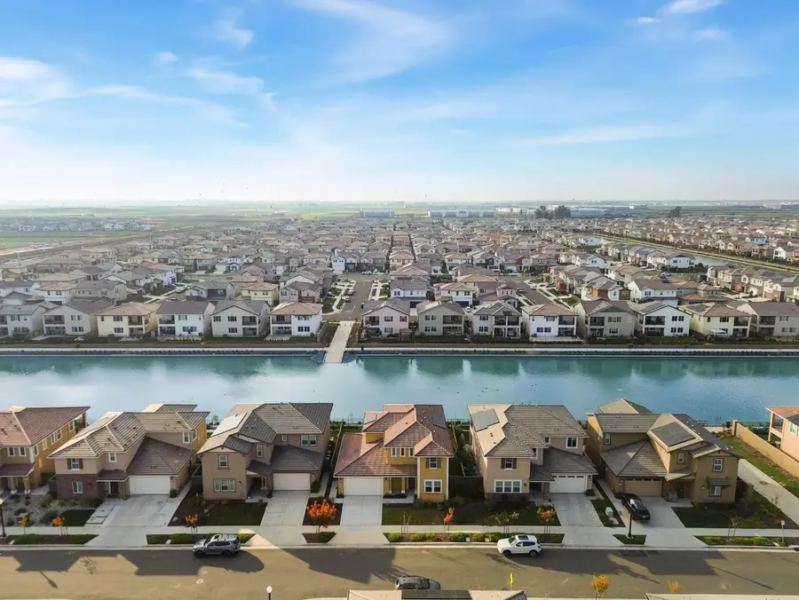 5661 Waterstone Street, Sacramento, CA 95835 - Image #3