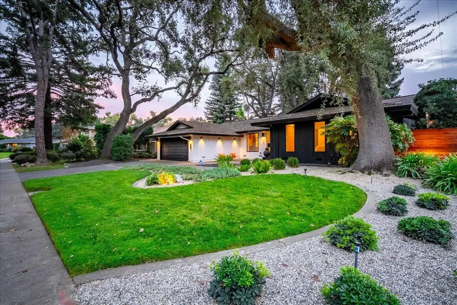 135 Mering Court, Sacramento, CA 95864 - Image #2