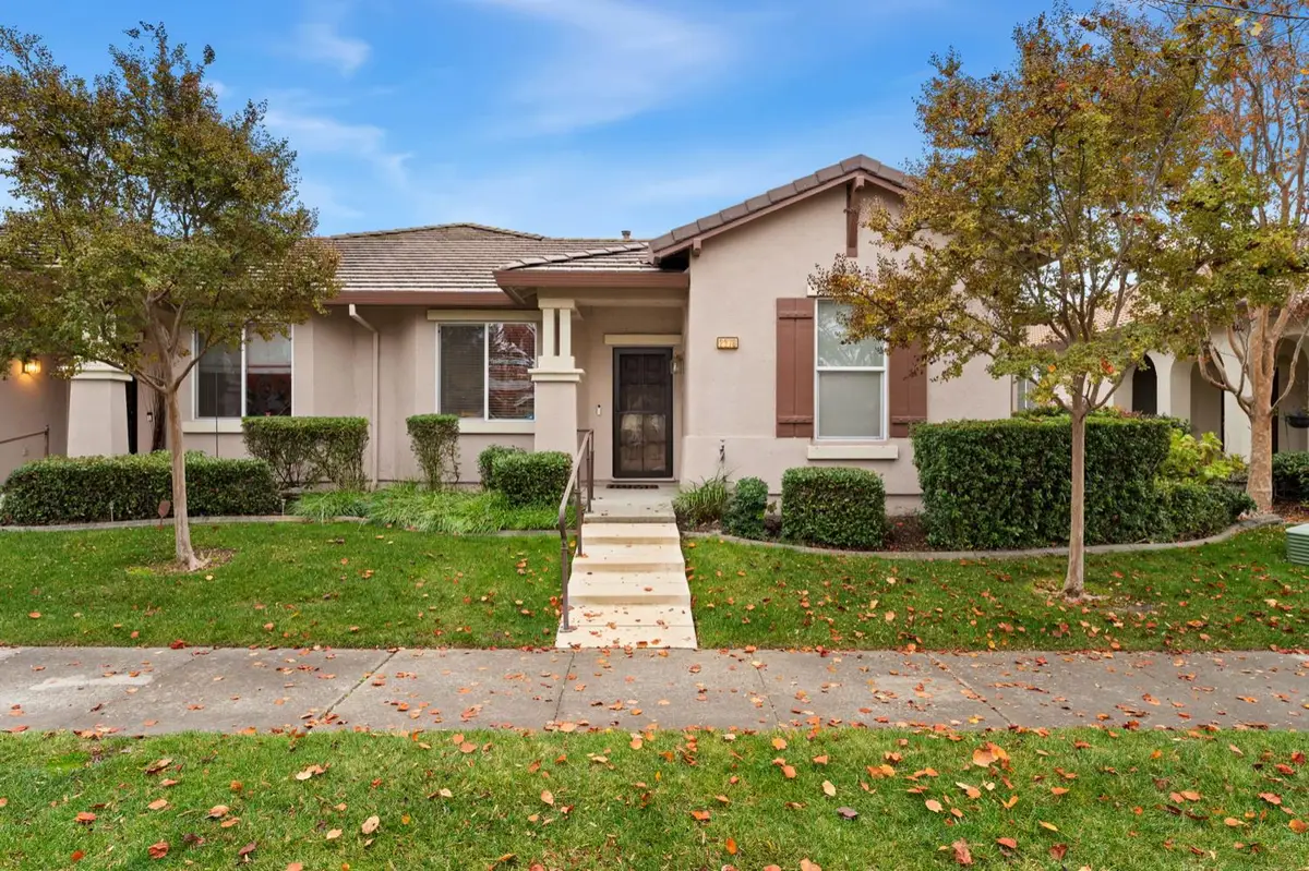 2270 Rose Arbor Drive, Sacramento, CA 95835 - Image #1