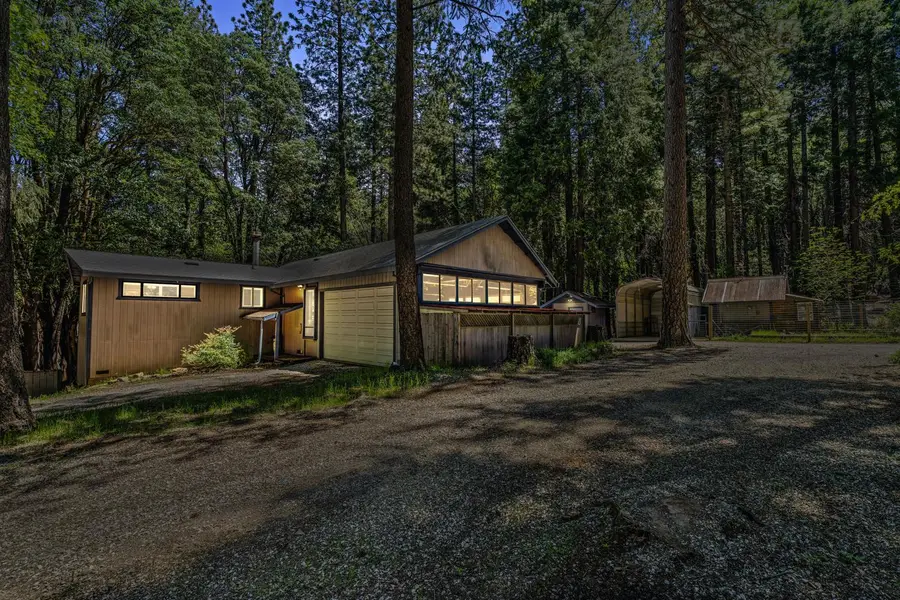 18844 Inspiration Drive, Pioneer, CA 95666 - #2