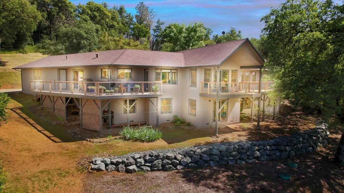 9521 Sicard Flat Road, Browns Valley, CA 95918 - Image #1