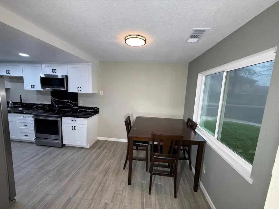 3945 Sparrow Court, Modesto, CA 95356 - Image #2