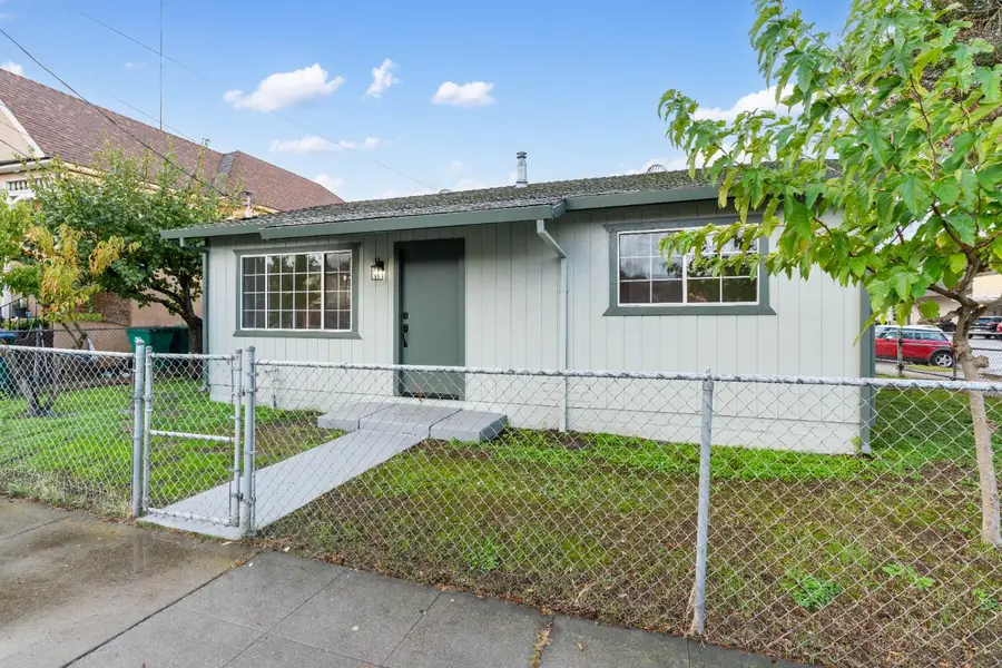 604 E Church Street, Stockton, CA 95203 - Image #2