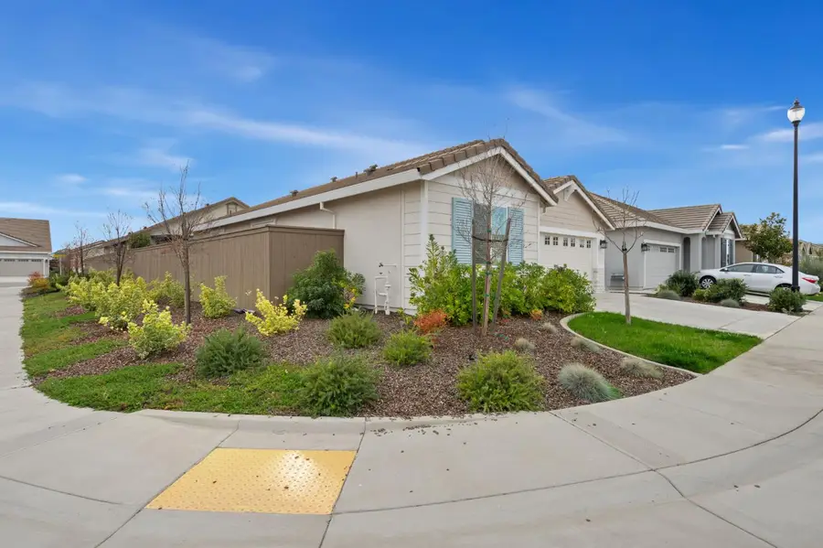 5145 Chelsea Creek Road, Roseville, CA 95747 - Image #2