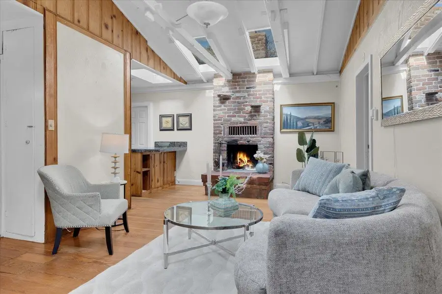 136 2nd Street, Pacific Grove, CA 93950 - Image #3