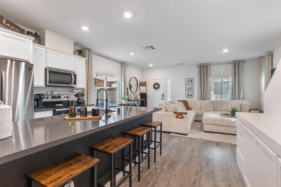 5320 Cumberland Drive, Roseville, CA 95747 - Image #2