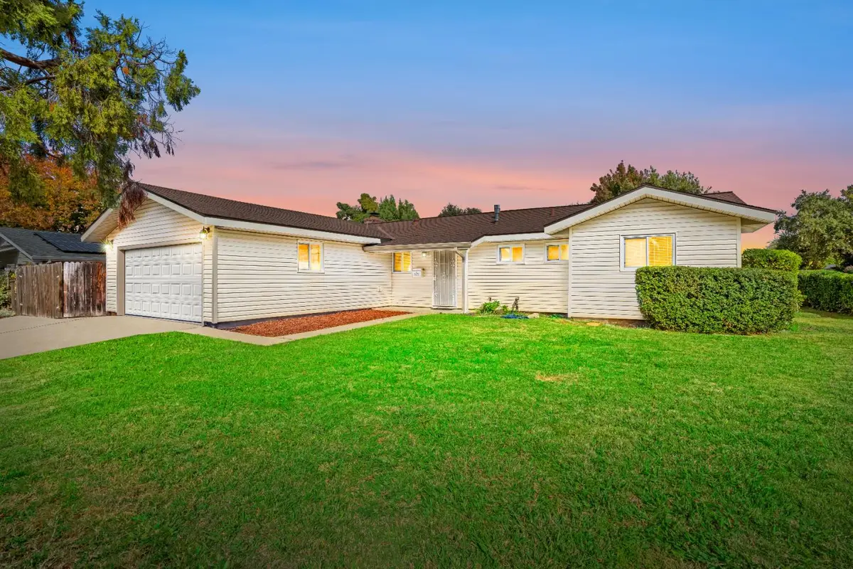 2171 River Vista Way, Rancho Cordova, CA 95670 - Image #1