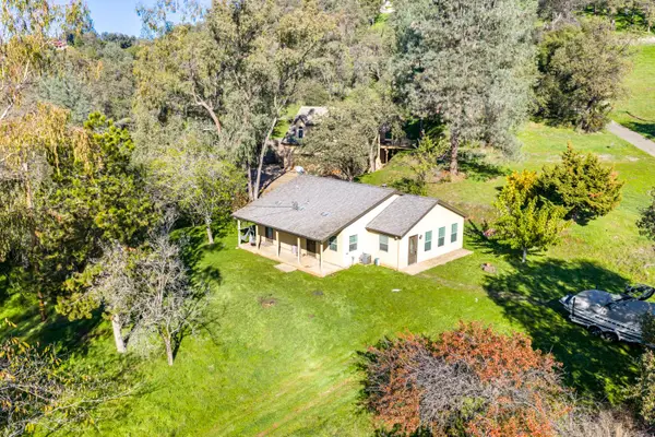 10315 Comstock Lane, Auburn, CA 95603
