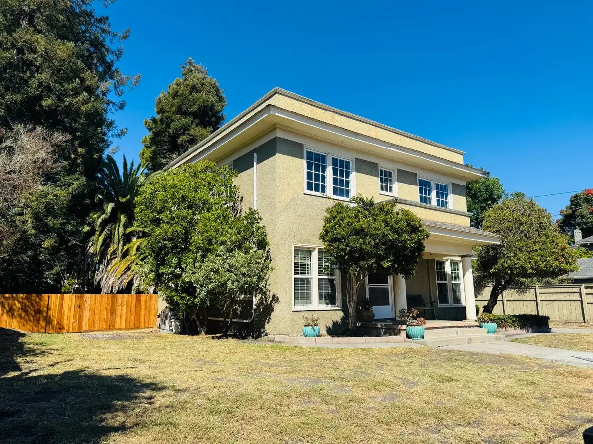 1114 Laurel Street, Santa Cruz, CA 95060 - Image #1