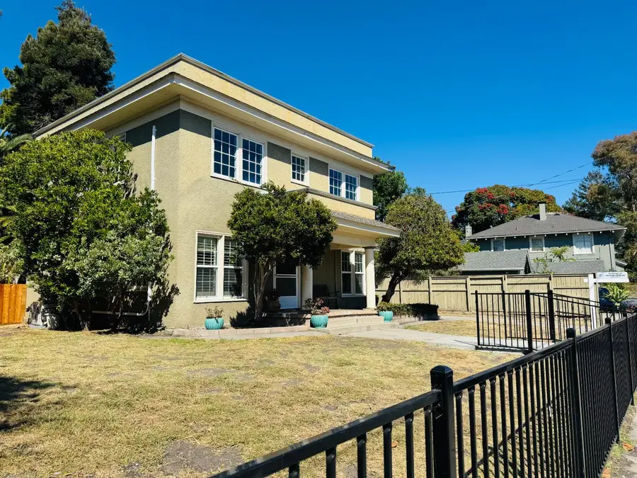 1114 Laurel Street, Santa Cruz, CA 95060 - Image #2