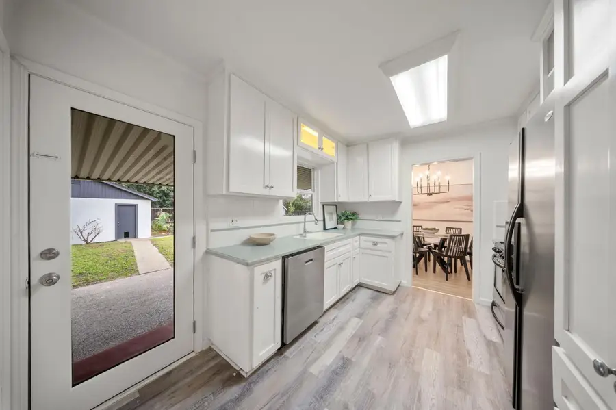 709 Enslen Avenue, Modesto, CA 95354 - Image #3