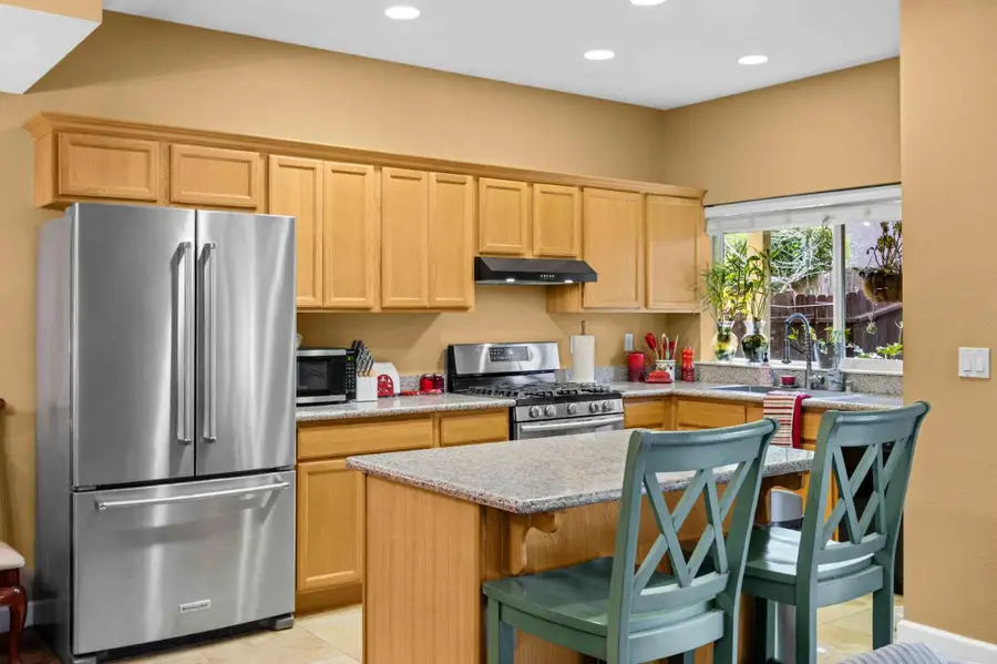 3054 Courtside Drive, Diamond Springs, CA 95619 - #3