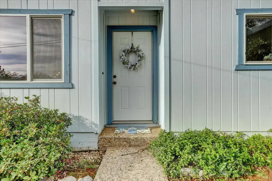 882 Forest Glade Circle, Grass Valley, CA 95945 - Image #3