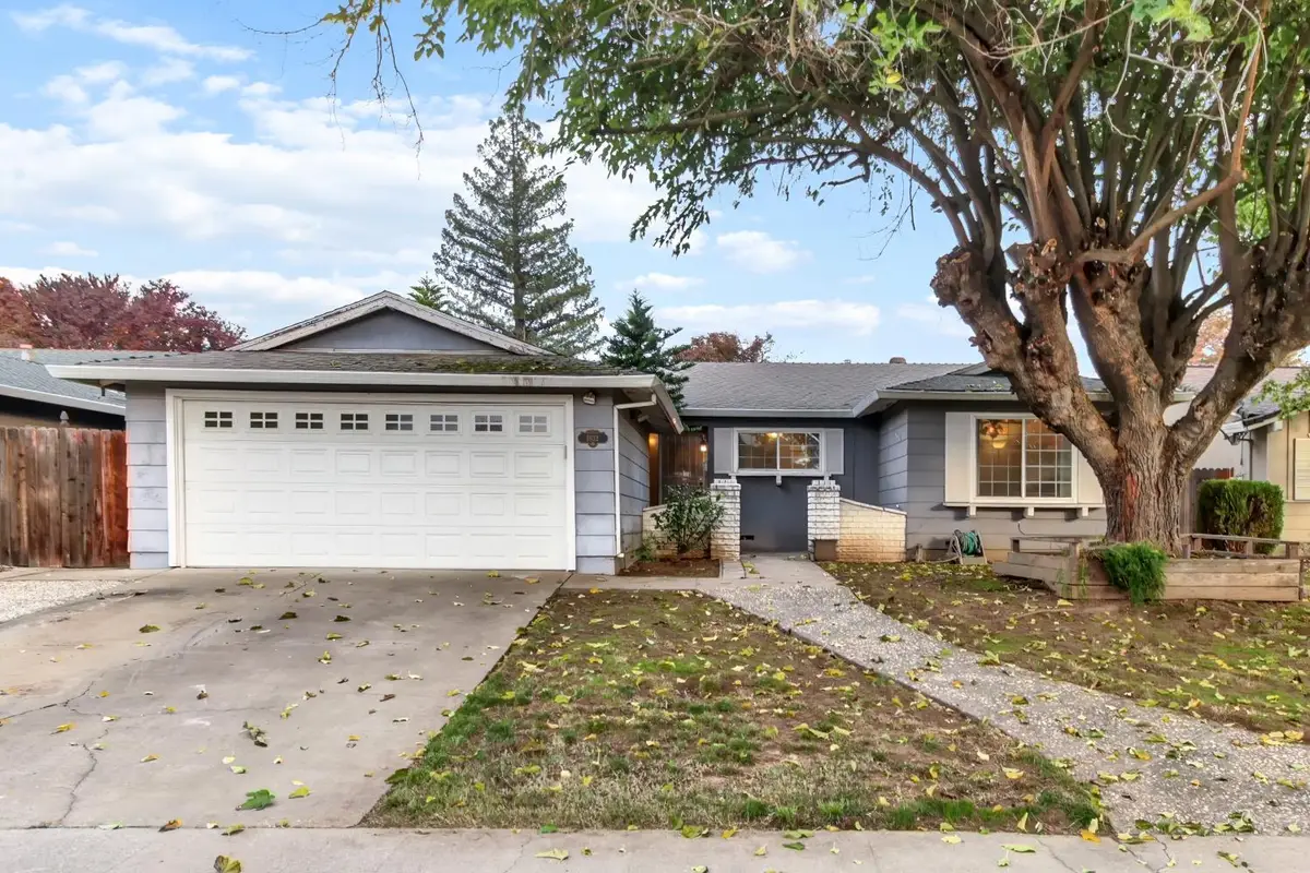 2833 Sandbrook Court, Sacramento, CA 95826 - Image #1