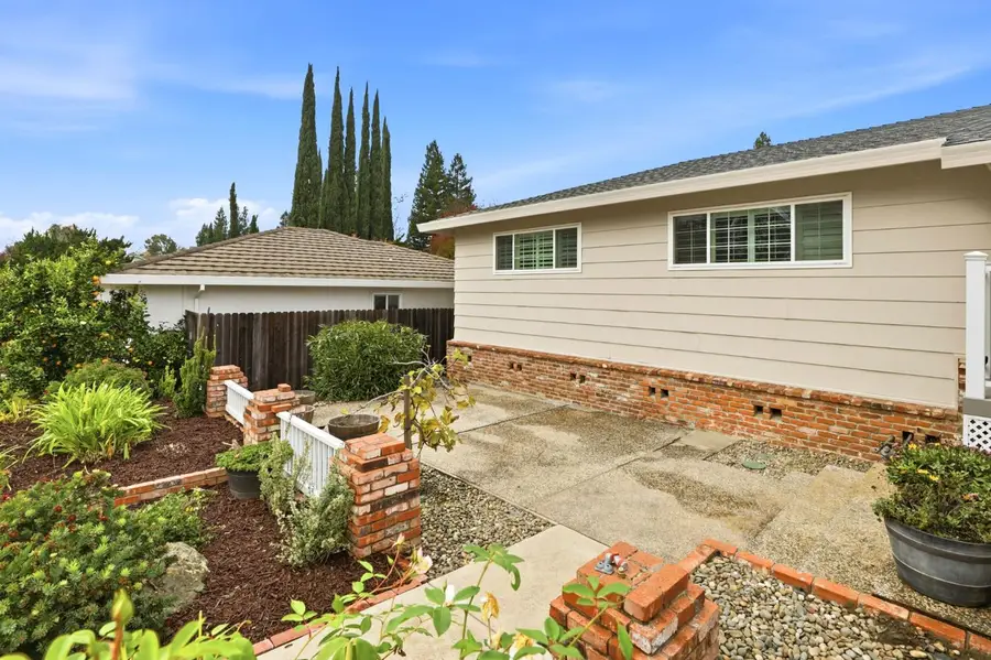 6919 Lincoln Avenue, Carmichael, CA 95608 - Image #3