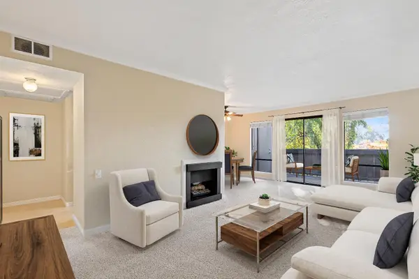 2452 Larkspur Lane #324, Sacramento, CA 95825