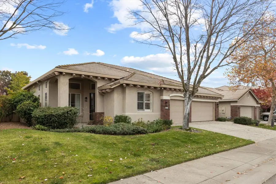 1121 Elderberry Circle, Folsom, CA 95630 - Image #2