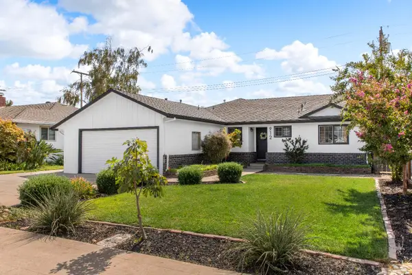 912 Tara Place, Lodi, CA 95240