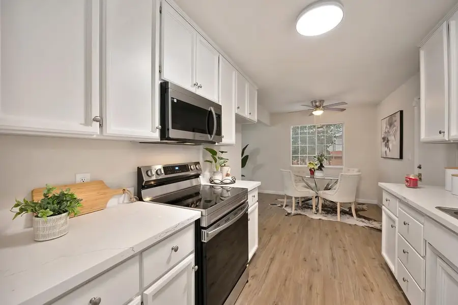 7559 Amherst Street, Sacramento, CA 95822 - Image #2