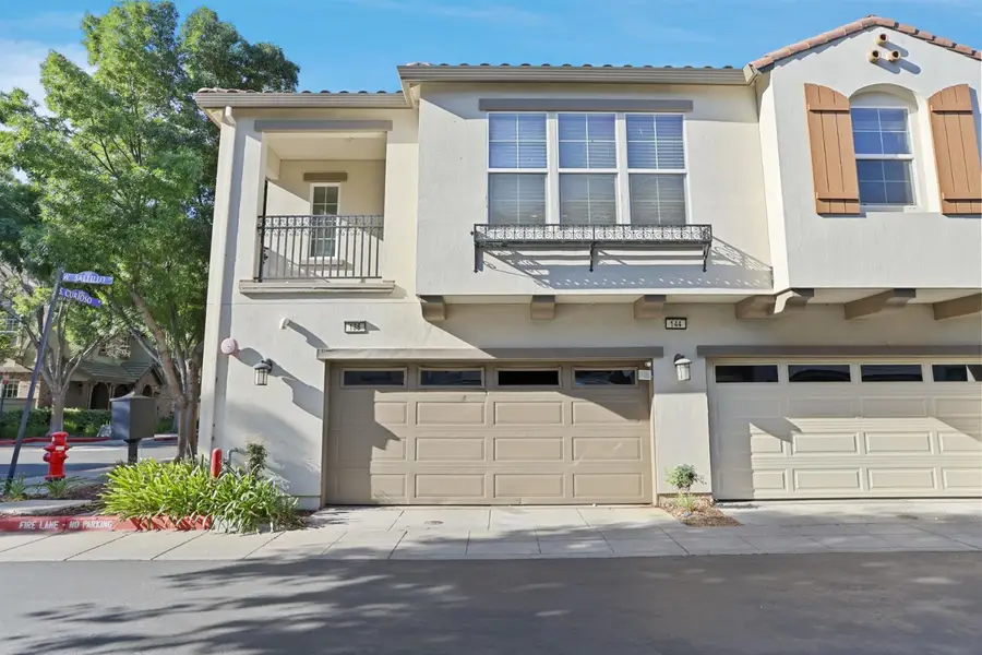 136 W Saltillo Lane, Tracy, CA 95391 - Image #2