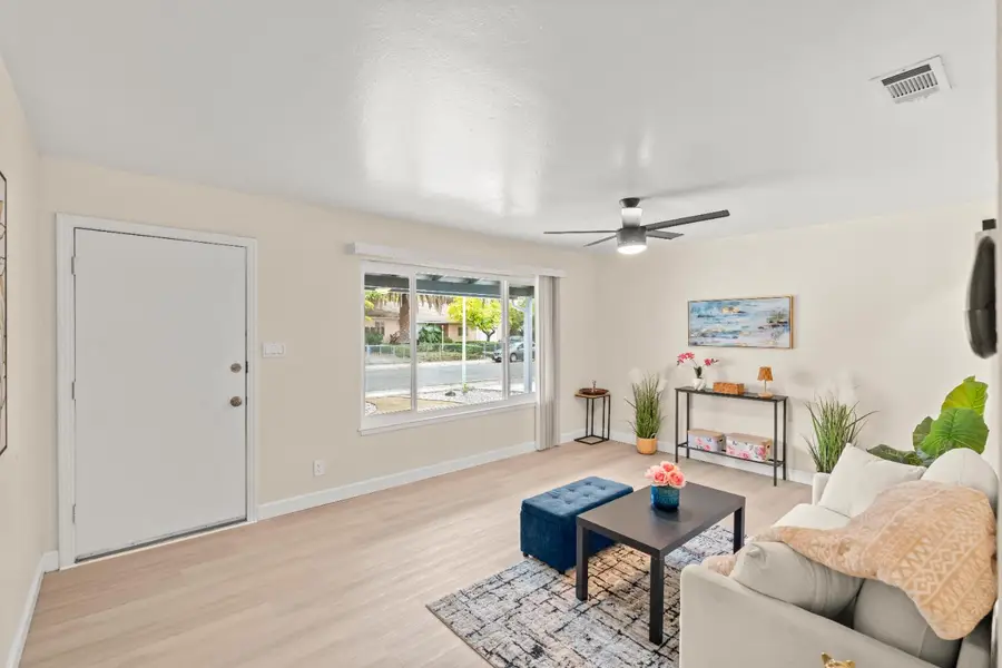 1419 38th Avenue, Sacramento, CA 95822 - Image #3