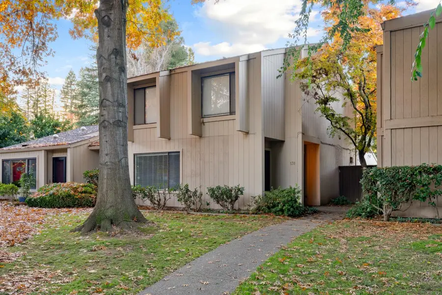 138 Hartnell Place, Sacramento, CA 95825 - Image #2