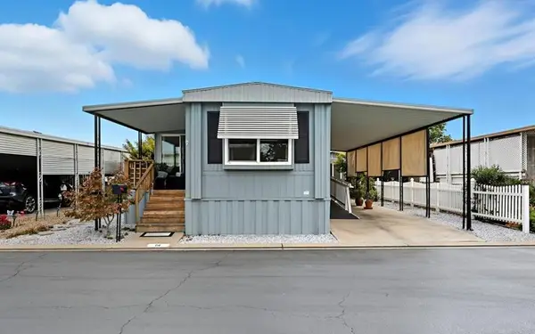 2240 Golden Oak Spc 14 Lane, Merced, CA 95341