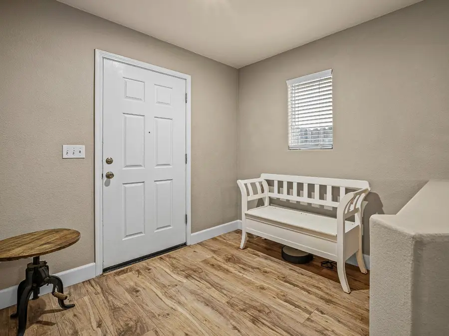 10893 Woolwich Way, Mather, CA 95655 - Image #2