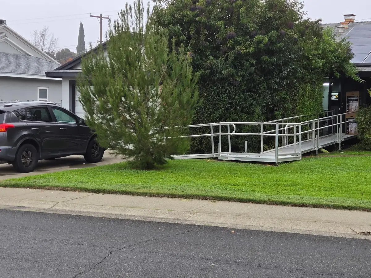 619 SE Norgard Court, Sacramento, CA 95833 - Image #1